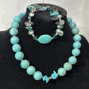 Jewelry sets - Howlite